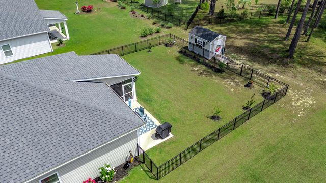 382 Long Meadow Dr., Loris, SC 29569