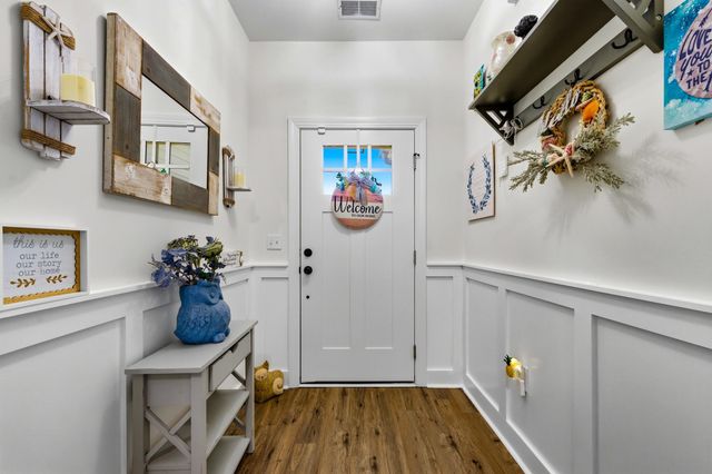 382 Long Meadow Dr., Loris, SC 29569