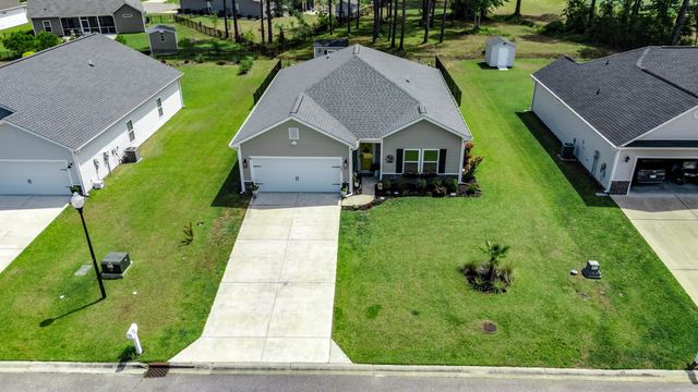 382 Long Meadow Dr., Loris, SC 29569