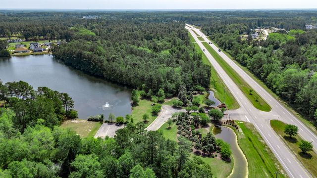 382 Long Meadow Dr., Loris, SC 29569