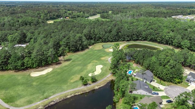 382 Long Meadow Dr., Loris, SC 29569