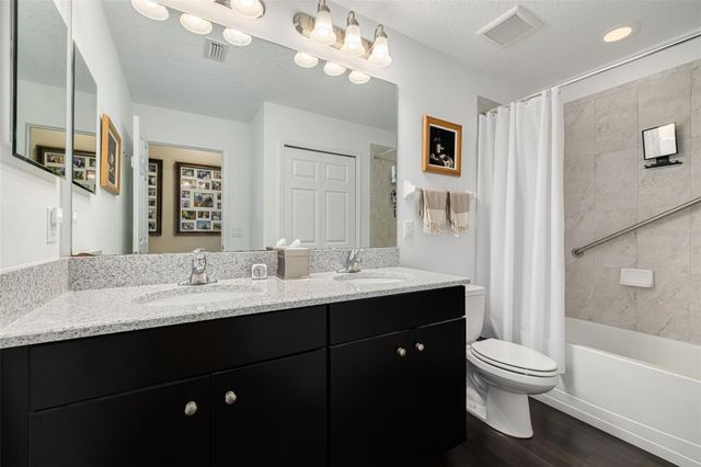 11418 CROWNED SPARROW LANE, Tampa, FL 33626