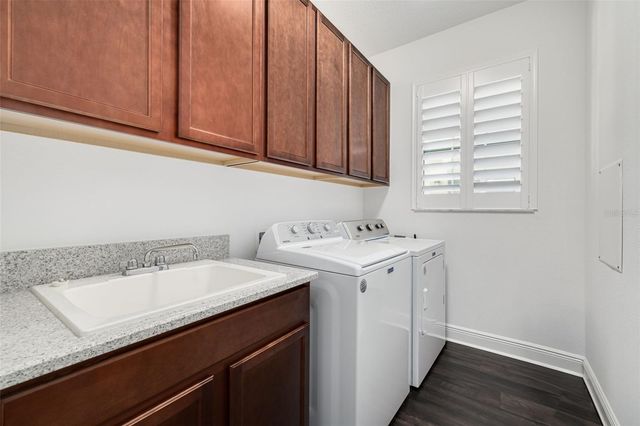 11418 CROWNED SPARROW LANE, Tampa, FL 33626