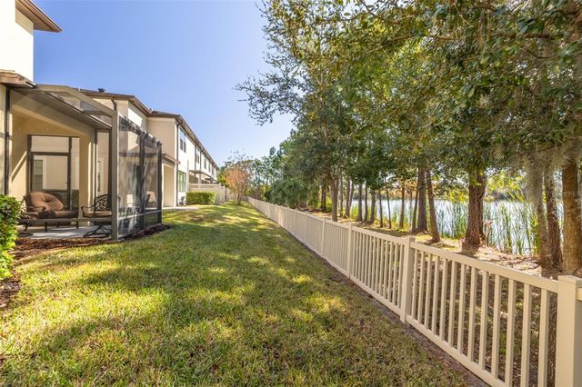 11418 CROWNED SPARROW LANE, Tampa, FL 33626