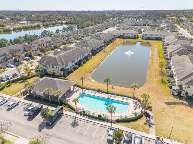 11418 CROWNED SPARROW LANE, Tampa, FL 33626