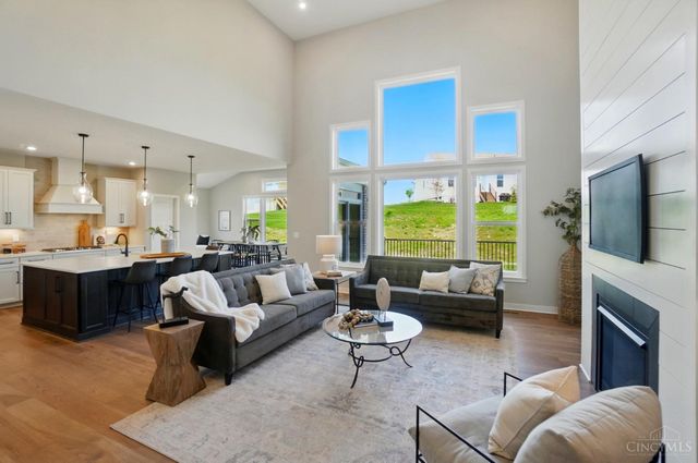 7516 Donegal Drive, Miami Twp, OH 45233