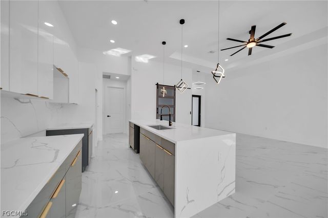 1923 Wellington AVE, Lehigh Acres, FL 33972