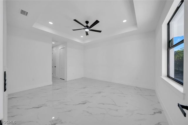 1923 Wellington AVE, Lehigh Acres, FL 33972