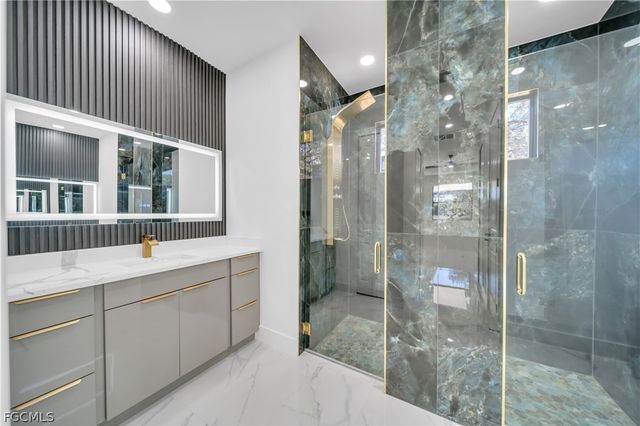 1923 Wellington AVE, Lehigh Acres, FL 33972