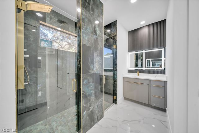 1923 Wellington AVE, Lehigh Acres, FL 33972