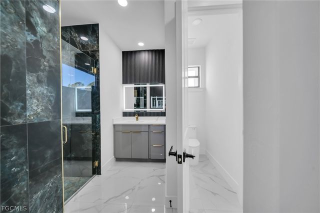 1923 Wellington AVE, Lehigh Acres, FL 33972