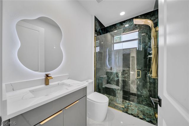 1923 Wellington AVE, Lehigh Acres, FL 33972