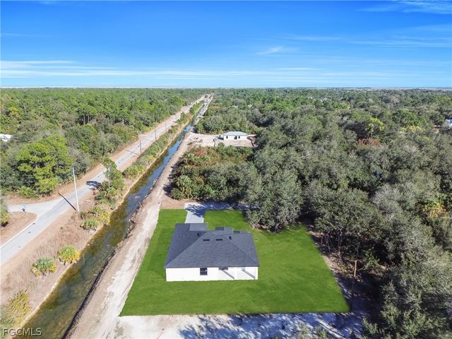 1923 Wellington AVE, Lehigh Acres, FL 33972