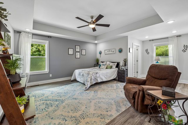 400 Mockingbird Ln, Hartsville, TN 37074