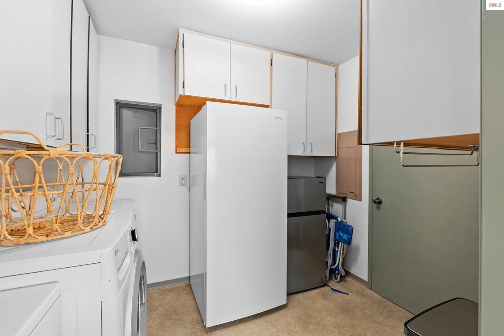 3079 Bottle Bay Rd, Sagle, ID 83860 photo 19