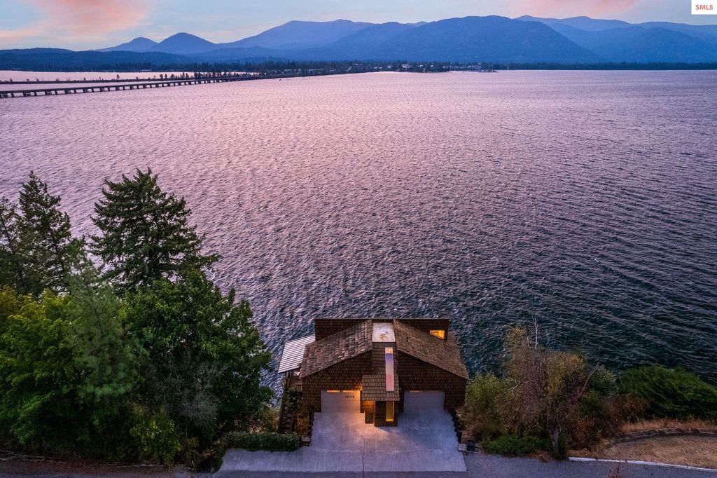 3079 Bottle Bay Rd, Sagle, ID 83860 photo 5