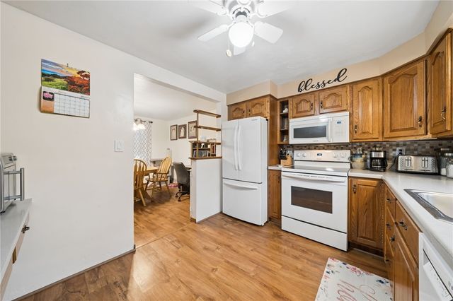 4755 Woodhill Dr, Munhall, PA 15120