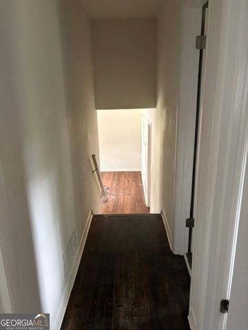 562 Roxbury Drive, Riverdale, GA 30274