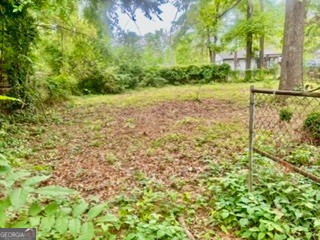 562 Roxbury Drive, Riverdale, GA 30274