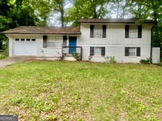 562 Roxbury Drive, Riverdale, GA 30274