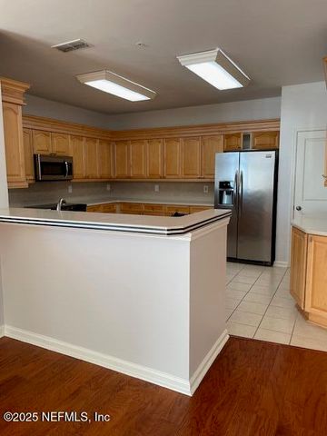 400 E BAY Street PH2, Jacksonville, FL 32202