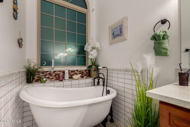 5956 E PHELPS Road, Scottsdale, AZ 85254