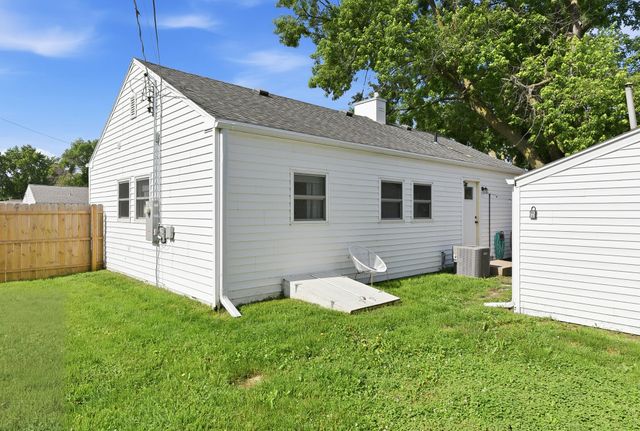 2644 AVENUE G, Council Bluffs, IA 51501