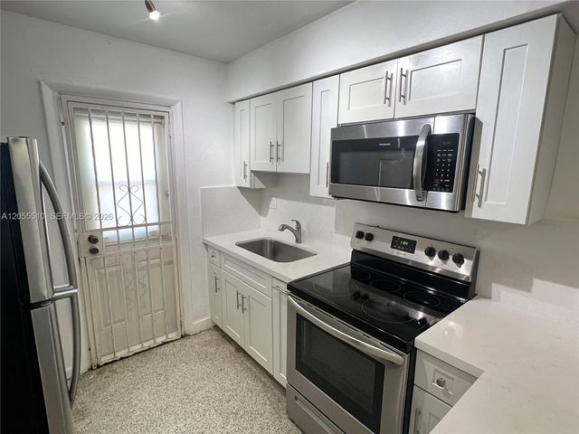 1057 SW 7th Street 1, Miami, FL 33130