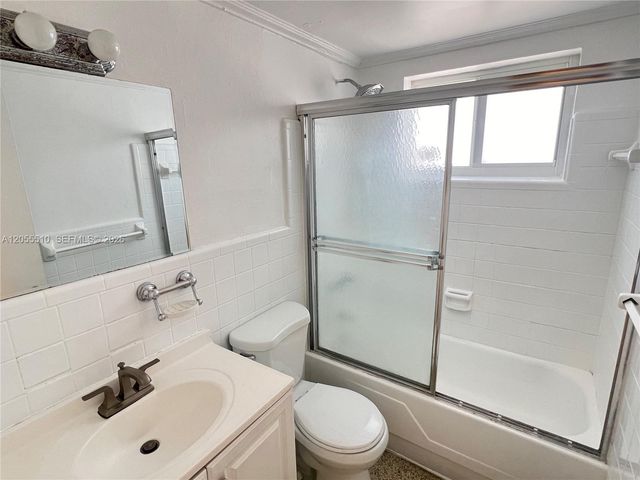 1057 SW 7th Street 1, Miami, FL 33130