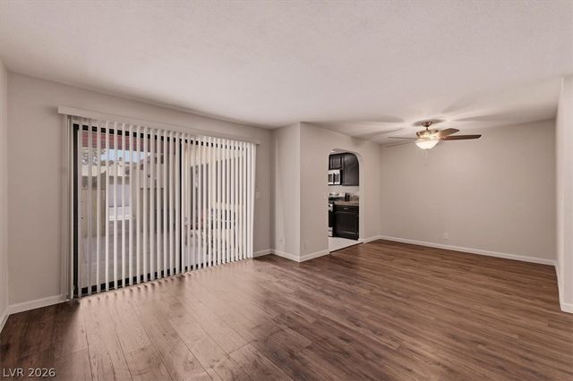 2410 Pickwick Drive, Henderson, NV 89014