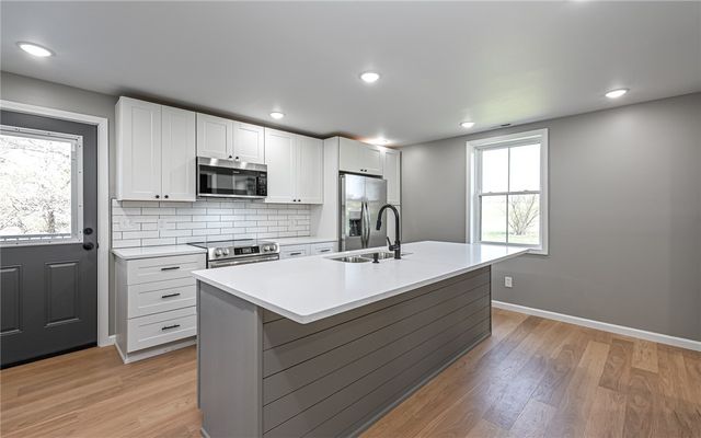 270 Laurel Rock Dr, North Sewickley Twp, PA 15010