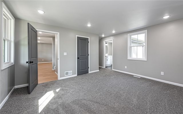 270 Laurel Rock Dr, North Sewickley Twp, PA 15010