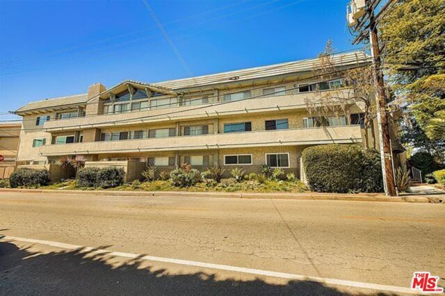 2345 Roscomare Road 201, Los Angeles, CA 90077