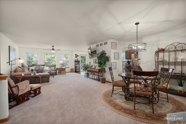 108 River Run Court, Oswego, IL 60543