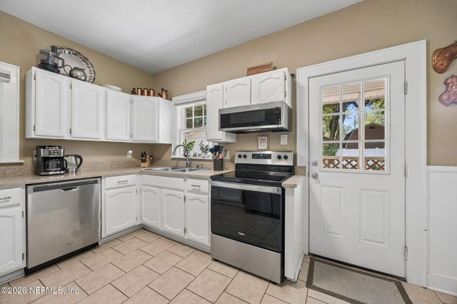 4642 CRESCENT Street, Jacksonville, FL 32205
