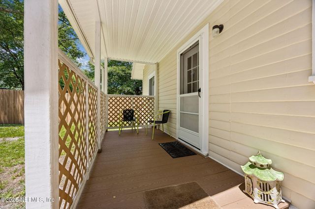 4642 CRESCENT Street, Jacksonville, FL 32205