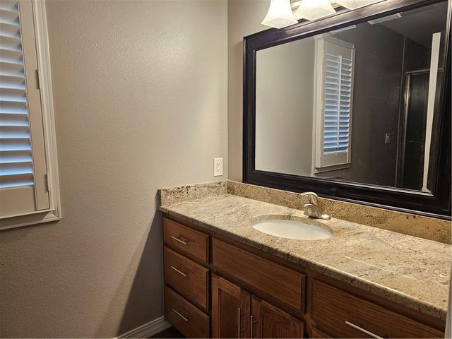 87 Cullen Hills Drive, Bella Vista, AR 72715