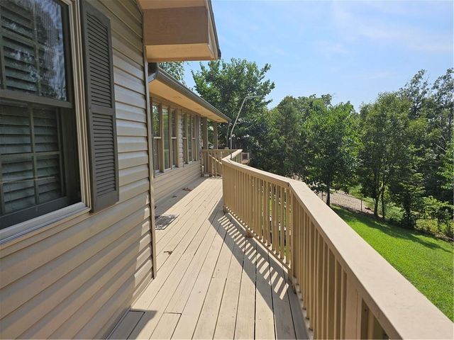 87 Cullen Hills Drive, Bella Vista, AR 72715