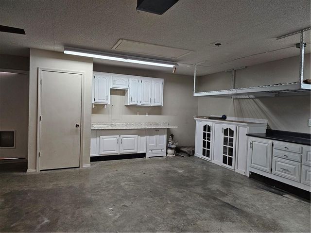87 Cullen Hills Drive, Bella Vista, AR 72715