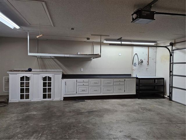 87 Cullen Hills Drive, Bella Vista, AR 72715