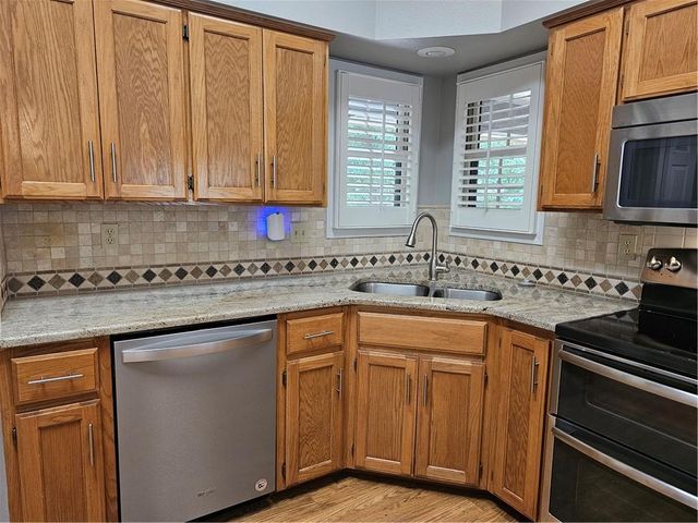 87 Cullen Hills Drive, Bella Vista, AR 72715