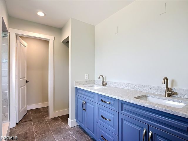 8831 Woodgate DR, Fort Myers, FL 33908