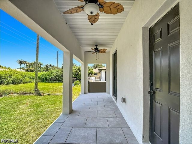 8831 Woodgate DR, Fort Myers, FL 33908