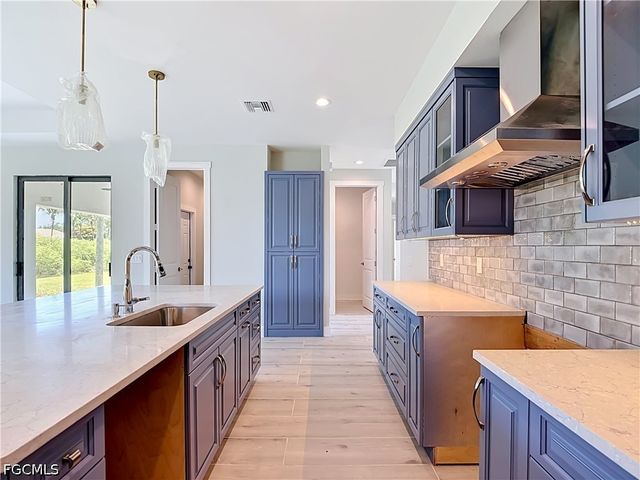 8831 Woodgate DR, Fort Myers, FL 33908