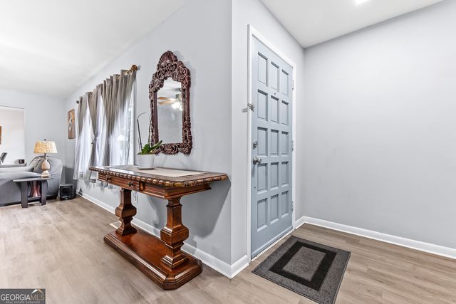 121 Crestwood Road, Warner Robins, GA 31093