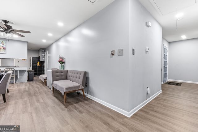 121 Crestwood Road, Warner Robins, GA 31093