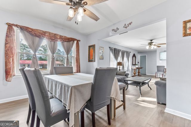 121 Crestwood Road, Warner Robins, GA 31093