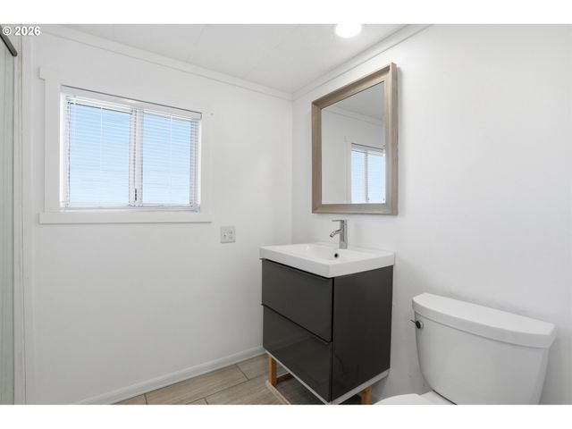 21201 Ne 58TH St 34, Vancouver, WA 98682