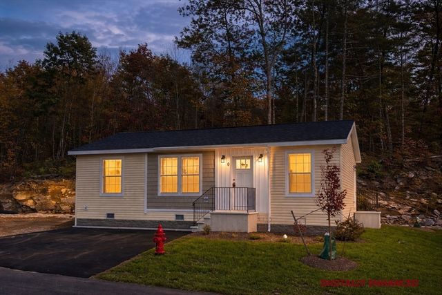 6 Pinrock Drive, Sturbridge, MA 01566