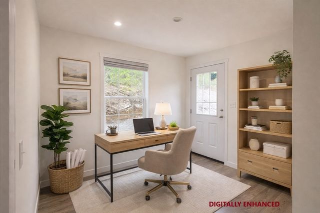 6 Pinrock Drive, Sturbridge, MA 01566